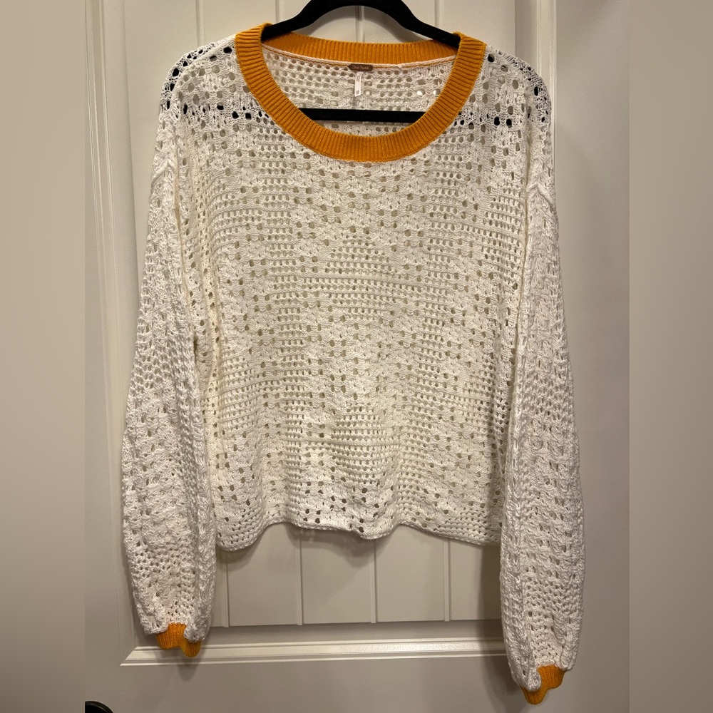 Free People knit sweater size XS